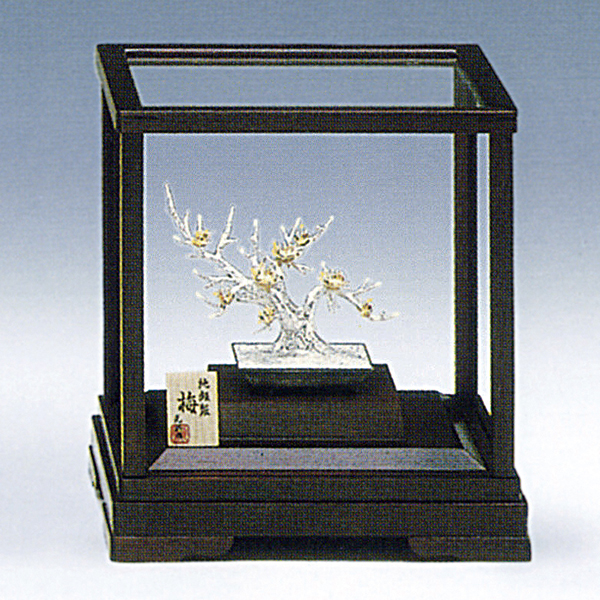 【送料無料】銀製 盆栽 梅 B 1号・13g≪約半年で出荷予定≫ ( 木札名入れ有料 退職祝い 定年 高級 コレクション 美術品 工芸品 伝統 東京銀器（銀工芸） )
