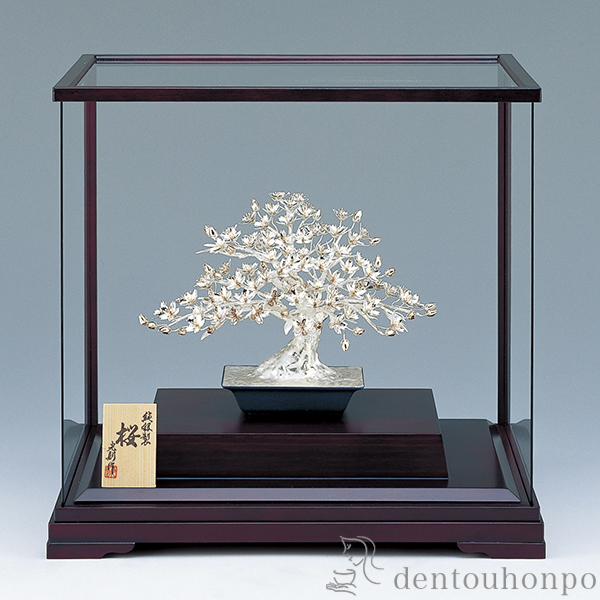【送料無料】銀製 桜 A 8号・170g≪約半年で出荷予定≫ ( 光則（銀工芸） 木札名入れ有料 高級 コレクション 美術品 工芸品 伝統 東京銀器（銀工芸） )