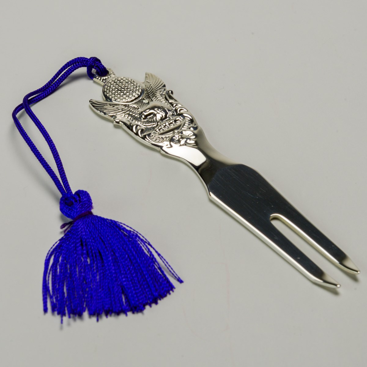 【送料無料】銀製 グリーンフォーク 鷹≪在庫確認後、10~14営業日程で出荷予定≫ ( セット ティー コーヒー デザート 出産祝い 東京銀器（銀工芸） )