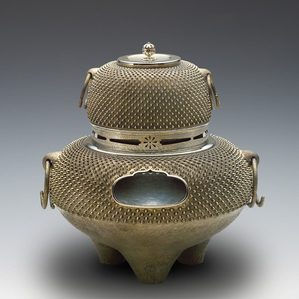 【送料無料】銀製 風炉茶釜セット 霰 2995g≪在庫確認後、10~14営業日程で出荷≫ ( 茶器 抹茶 湯沸かし 茶室 人気 東京銀器（銀工芸） )