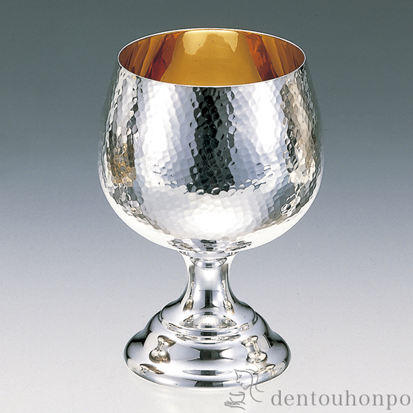 【送料無料】銀製 ブランデー 鎚目 C≪在庫確認後、10~14営業日程で出荷≫ ( ビールグラス ビアグラス 保温 保冷 人気 東京銀器（銀工芸） )