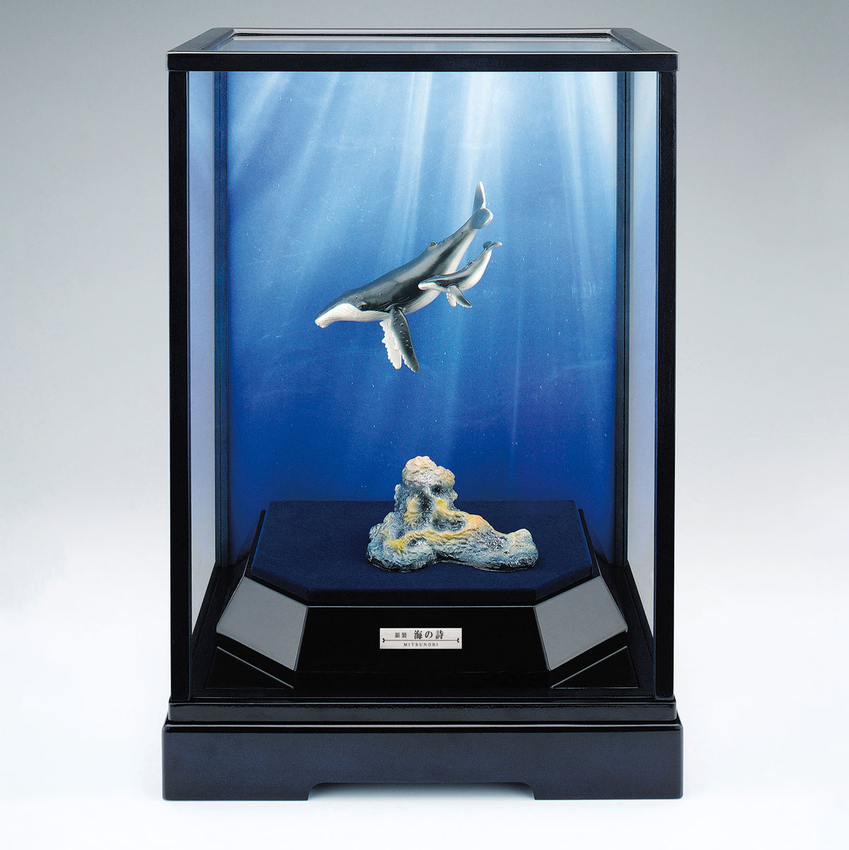 【送料無料】銀製 海の詩 ザトウクジラ親子 LPC 45g≪在庫確認後、10~14営業日程で出荷≫ ( 高級 コレクション 美術品 工芸品 伝統 東京銀器（銀工芸） )