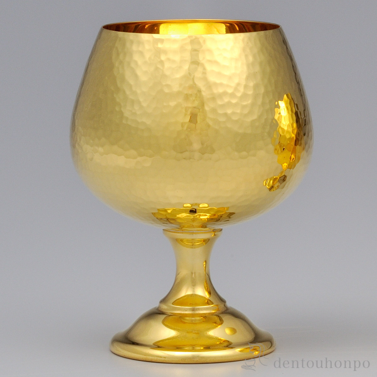 【送料無料】純金 ブランデー 鎚目 A 150g≪1ヶ月程で出荷予定≫ ( 木札名入れ有料 高級 コレクション 美術品 工芸品 伝統 東京銀器（金工芸） )