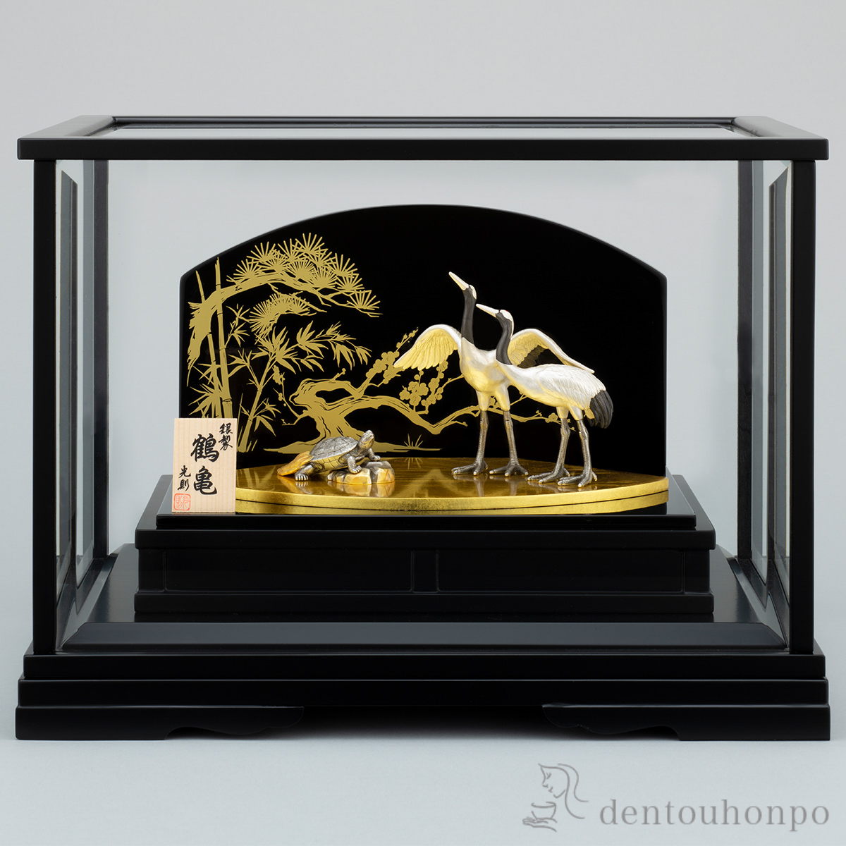 【送料無料】銀製 鶴亀 LPC 50g≪在庫確認後、10~14営業日程で出荷≫ ( 木札名入れ有料 高級 コレクション 美術品 工芸品 伝統 東京銀器（銀工芸） )