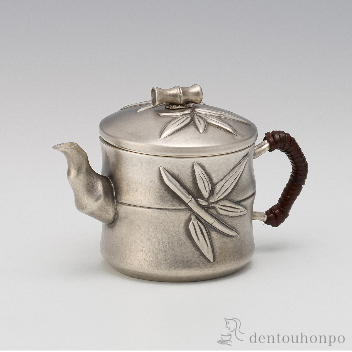 【送料無料】純銀 急須 竹 古美 150g≪在庫確認後、10~14営業日程で出荷≫ ( 高級 コレクション 美術品 工芸品 伝統 東京銀器（銀工芸） )