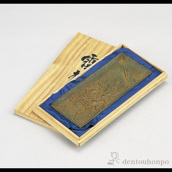 【送料無料】銅製 ペン皿 雷神≪在庫確認後、1~3営業日で出荷≫ ( 高級 万年筆 鉛筆 水性 油性 高岡銅器 )