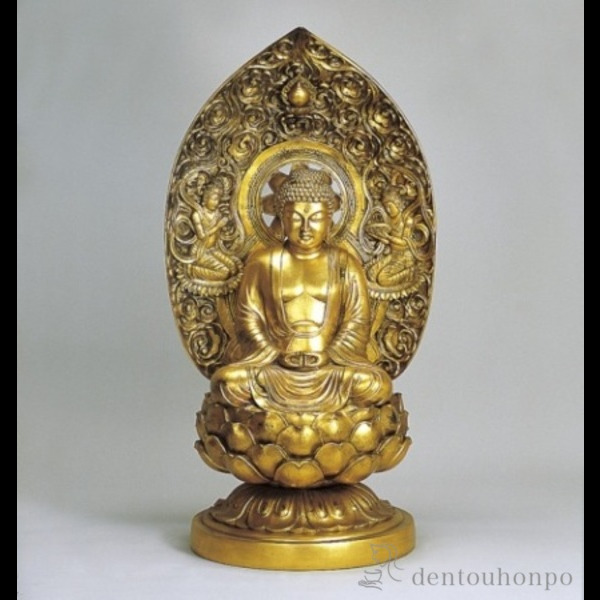 【送料無料】銅製 阿弥陀如来 金箔 戌・亥年生まれのお守本尊（三回忌）≪在庫確認後、1~3営業日で出荷≫ ( 木札名入れ有料 仏像 お寺 日本 屋外 屋内 高岡銅器 )