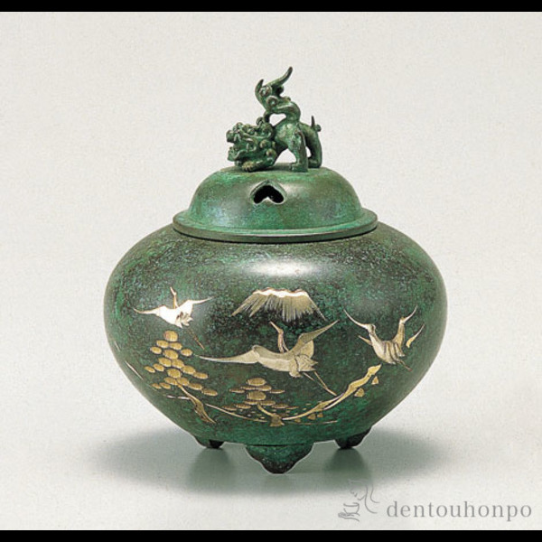 【送料無料】銅製 平丸獅子蓋香炉 松鶴≪2ヶ月程で出荷予定≫ ( お香 線香 リラックス 仏具 人気 高岡銅器 )