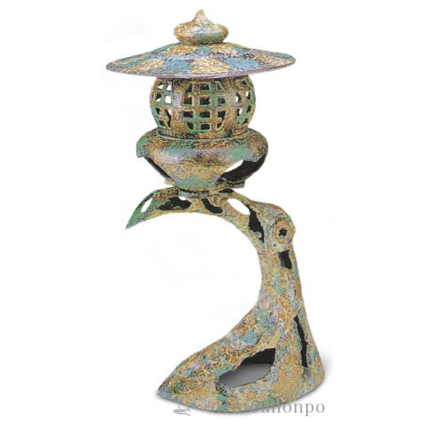 【送料無料】枯木燈籠 鉄製≪売り切れました≫ ( 木札名入れ有料 灯篭 灯ろう 燈籠 とうろう 人気 高岡銅器 )