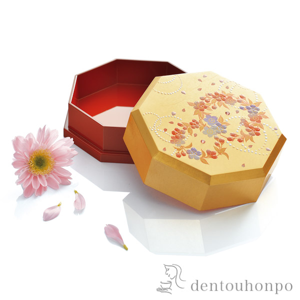 八角小箱 かりん≪在庫確認後、1~3営業日で出荷≫ ( 名入れ有料 母の日 プレゼント 初任給 アクセサリー入れ 収納ボックス ケース BOX 宝物 山中漆器 )