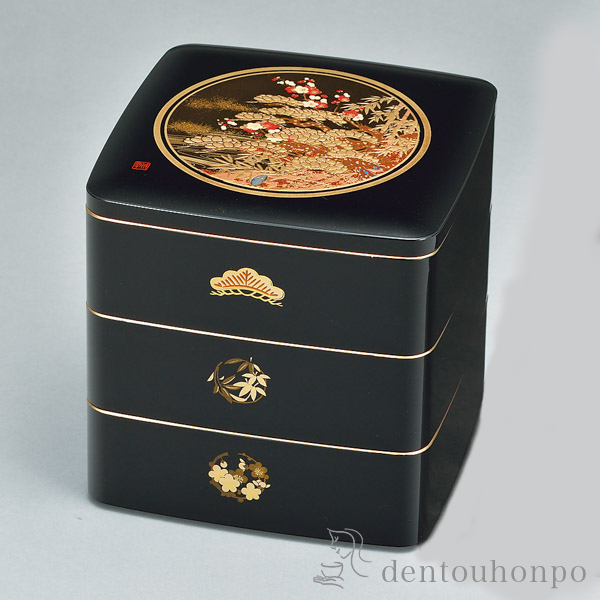都三段重 松竹梅 黒 5寸≪売り切れました≫ ( お正月 新年 おせち 運動会 漆塗り お正月 人気 山中漆器 )