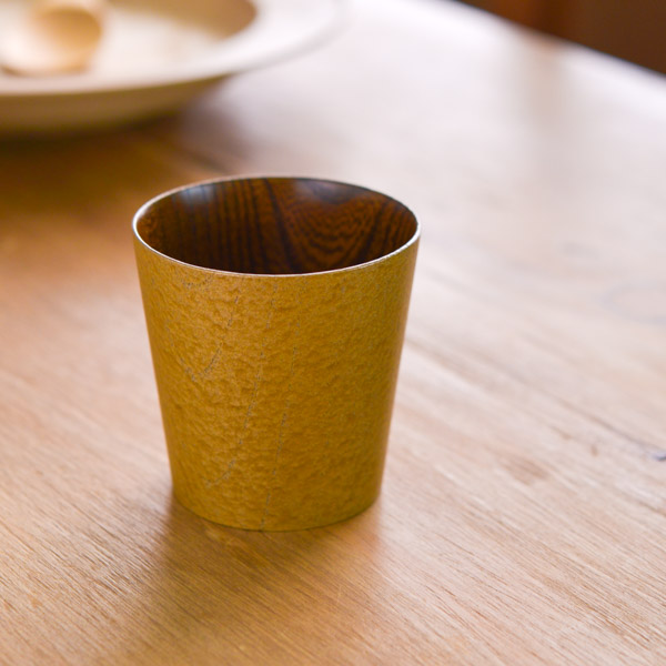 【送料無料】うつろいカップ シャンパンゴールド／拭漆 S≪在庫確認後、1~3営業日で出荷≫ ( 焼酎グラス ビアカップ ビールグラス フリーカップ グラス 山中漆器 )