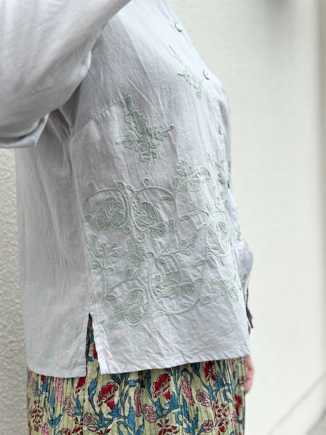 モロッコ 刺繍 エンブロイダリー カフタン 前開き トップス ブラウスY331 モロッコ 刺繍 エンブロイダリー カフタン 前開き トップス