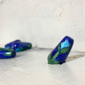 陶器ビーズ　ブルーポタリー　花柄　　青　　ジャイプール　インド　アクセサリー　ビーズ　ハンドメイド　手芸　手作業　手作り　パーツ　カラフル　工芸品　雑貨　　B-05
