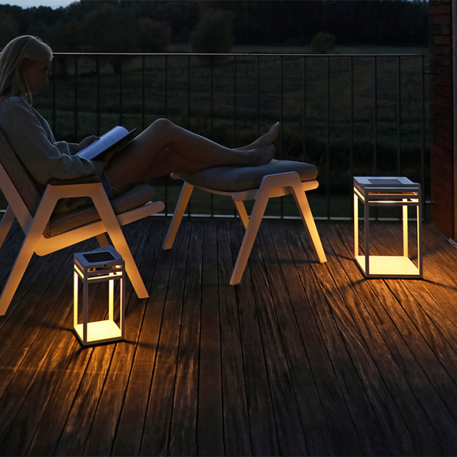 リヒト ルクスフロア チーク ソーラーライト