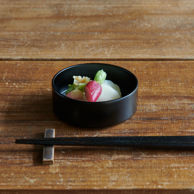 おしゃれな小皿 深皿 ブラック 黒 真塗 越前硬漆 トレー丸 Rin Co 漆器 日本