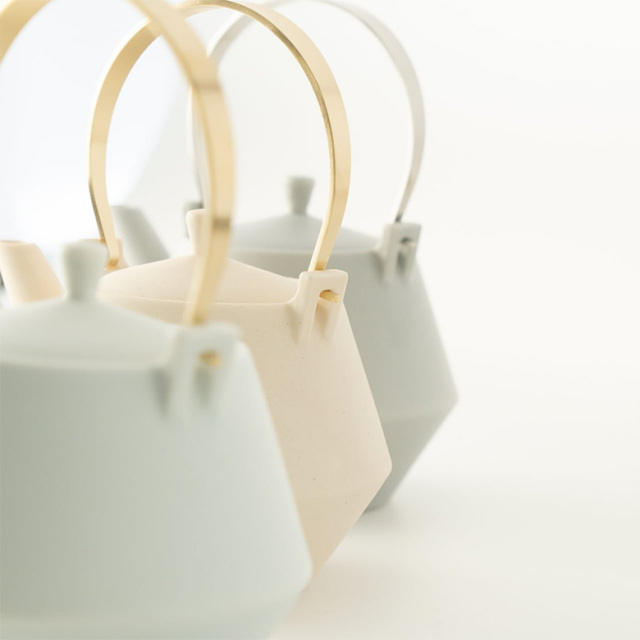 おしゃれな土瓶 急須 煎茶2杯分 美濃焼 Frustum ミニ 晋山窯ヤマツ