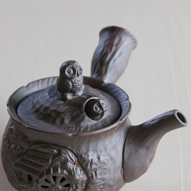 かもしか道具店 とびだし急須 小鳥 フクロウ 可愛い 萬古焼 陶器