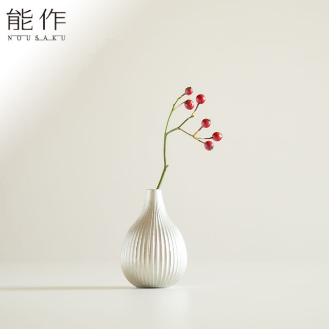 能作　フラワーベース　一輪挿し 錫の一輪挿しフラワーベース いちじく 能作 花器 花びん