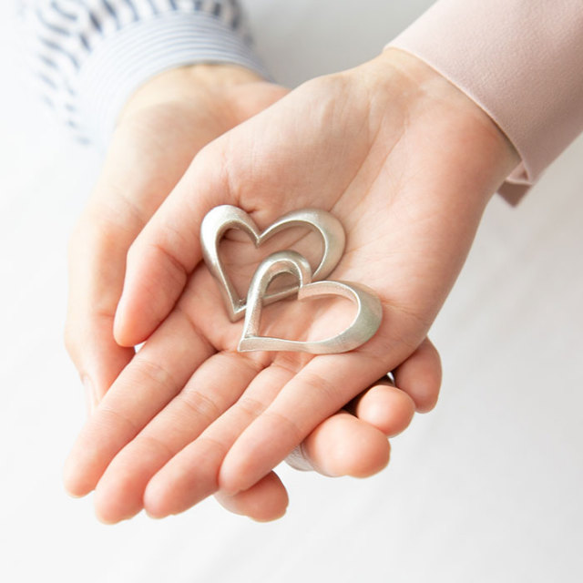 能作 錫の箸置き ハート かさなる気持ち 桂由美 ギフト 結婚祝い