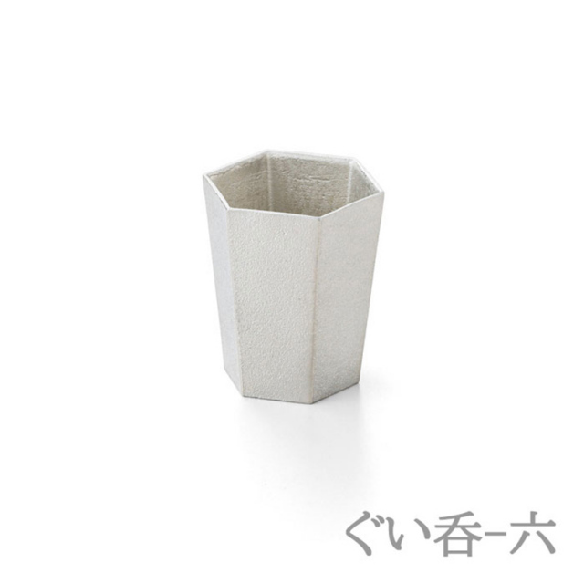 漆器のぐい呑みと伝統人形のセット 高岡漆器】螺鈿グラスぐい呑み(桜・赤) 江戸monoStyle