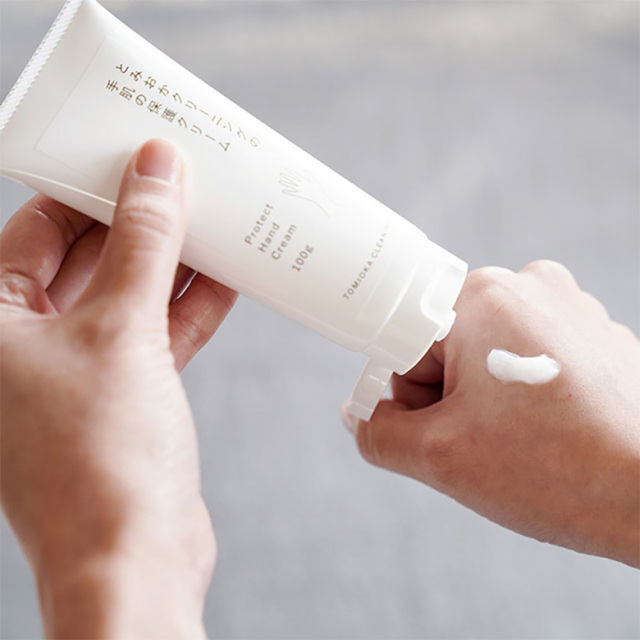 クリーニング屋さんが作ったハンドクリーム 100g 無香料 水仕事に とみおかクリーニング