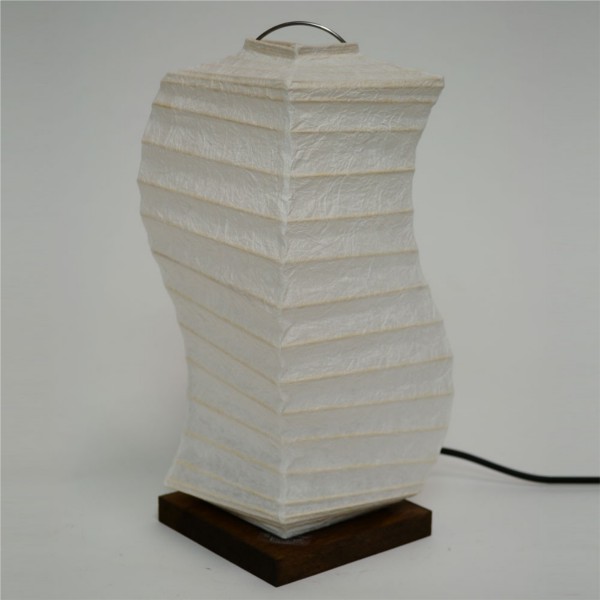 【送料無料】 和風デザイン 楮和紙のシェード ひねり角型スタンドライト 白