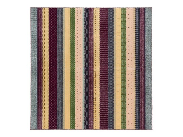 発色のいいカラーと柔らかい子羊毛だけを使用した、ウール100％のエスニックラグ