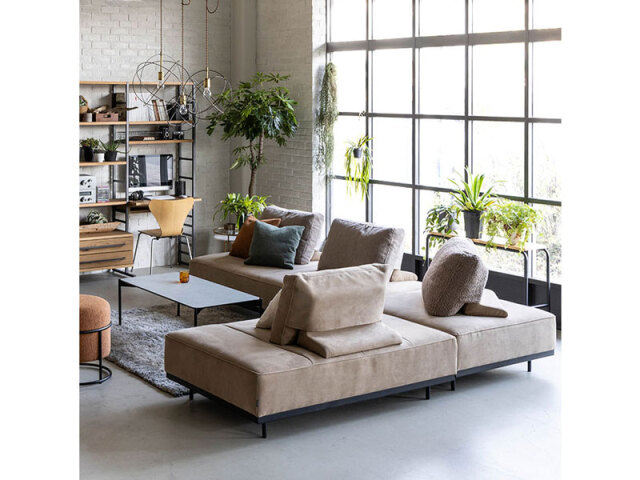 クリーム色モダンソファ 三人掛け サザーラGY クリーム色モダンソファ