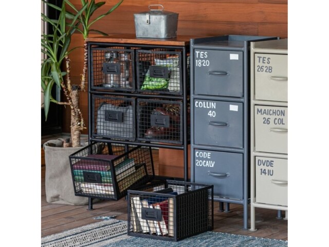 (送料無料)　無骨でかっこいいスチールチェスト