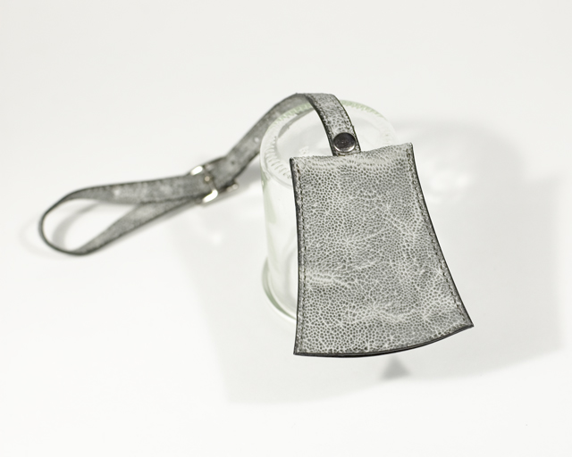 クローシュキーケース　鐘型キーホルダー　Elephant象革