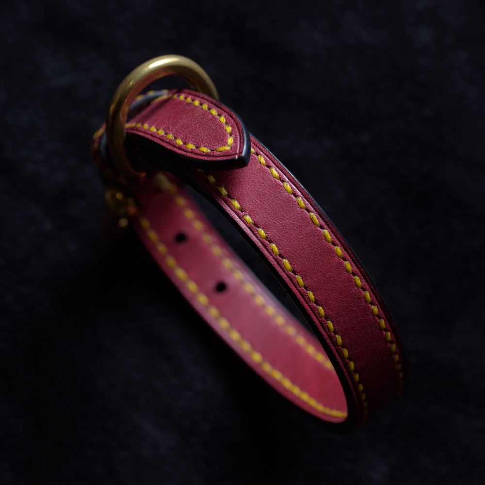 〔オーダーメイドギャラリー〕犬の首輪　イタリア製ヌメ革　パープル　手縫い