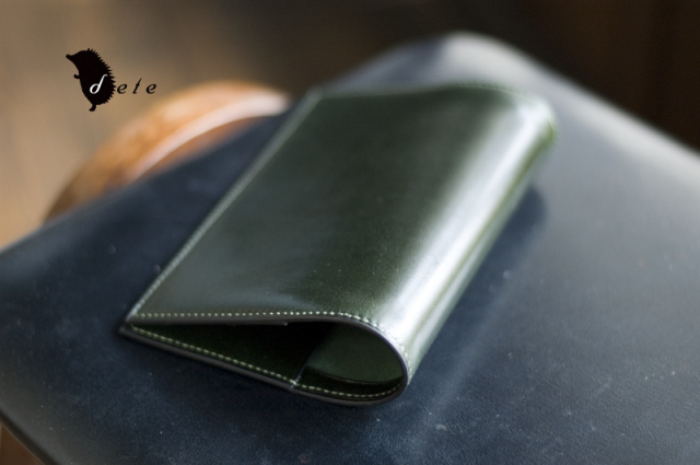 文庫本トールサイズブックカバー『classy』　　オランダ原産カーフ　［手縫い受注生産］