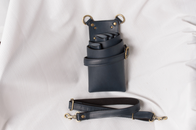 アウトレット　職人を育てるシザーケース【M02b-4　1st.type】4丁用　２段　