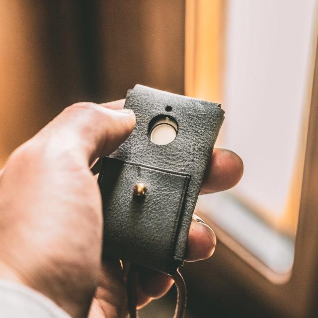 リクシルリモコンキーケース　使用イメージ