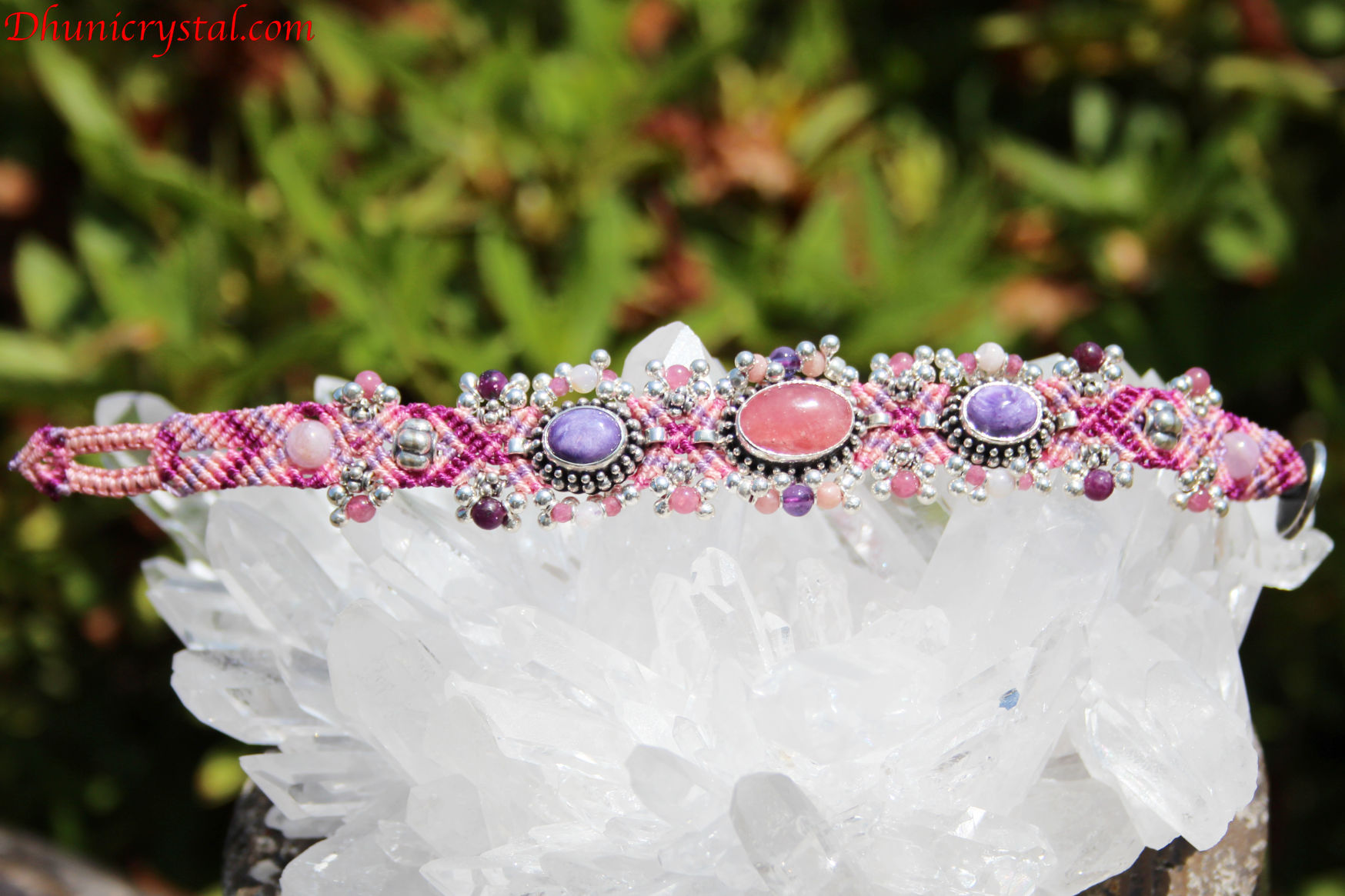 イーシャジュリー