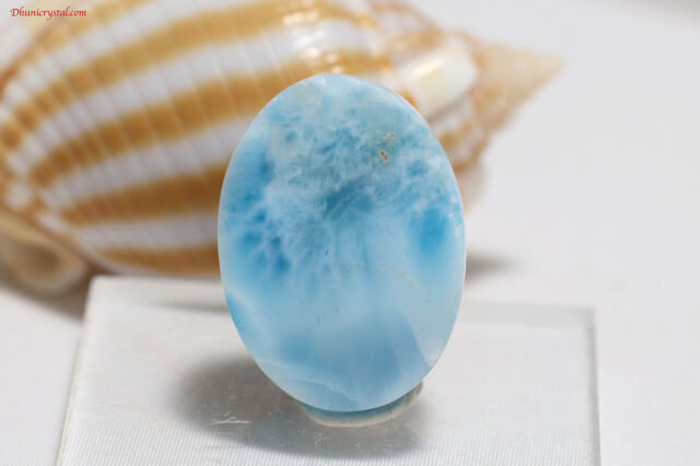 ラリマーの写真