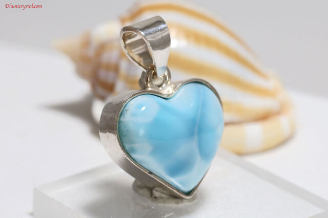 ラリマーの写真