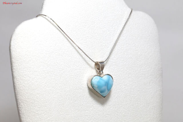 ラリマーの写真