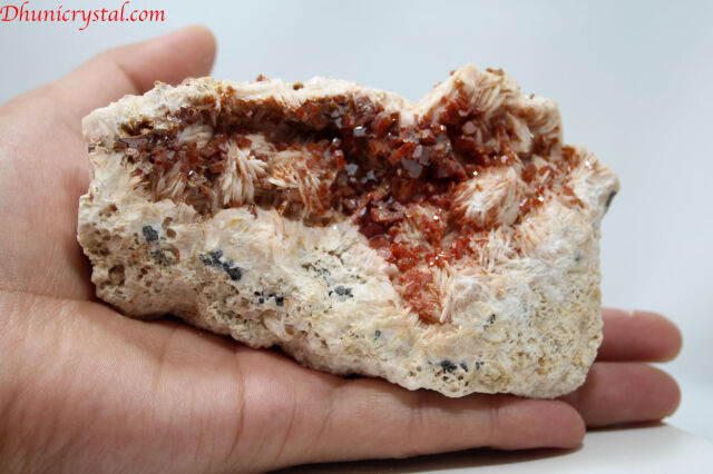 バナディナイト