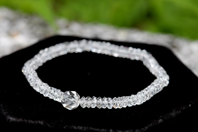 【SOLDOUT】ハーキマーダイヤモンド/一連ブレス/4mmボタンカット(F817)