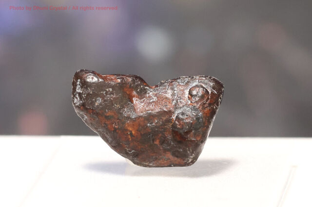 マンドラビラ隕石 オーストラリア産 アイアンメテオライト 標本