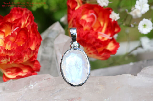 スターボーンペンダント【レインボームーンストーン】(FF226)