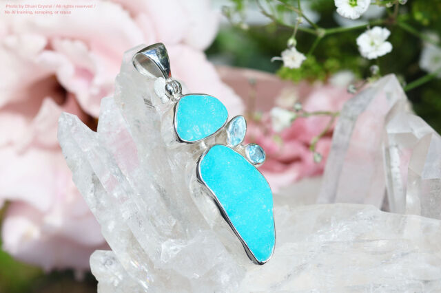 スターボーンペンダント【ブルーヘミモルファイト＆ブルートパーズ】(FF233)