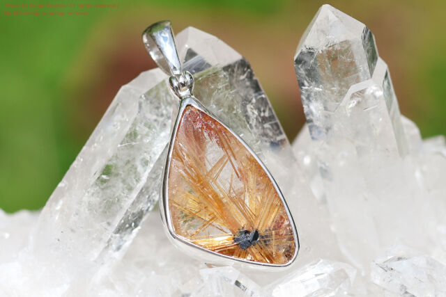 スターボーン・ペンダント【サンルチル】(FF262)