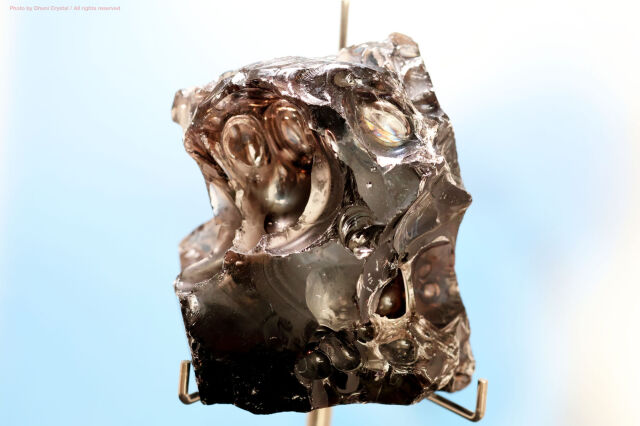 バブリー・オブシディアン/アルメニア産/希少(FF28)