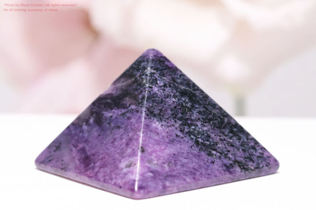 チャロアイト/ピラミッド(FF288)