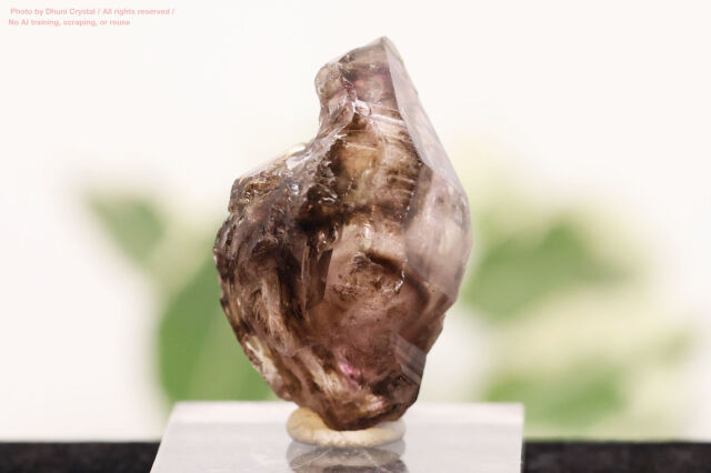 カルール産エレスチャル水晶 幻の希少クリスタル
