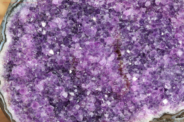 アメジストクラスター 原石 浄化と安らぎをもたらす天然石