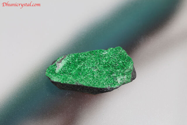 ウバロバイト/グリーンガーネット(G26)